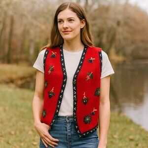Vintage 1980s Erika Classics Red Felted Wool Cottagecore  Embroidered Vest L